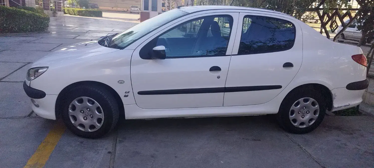 پژو ۲۰۶ صندوق دار وی۸.تیپ۵.|خودرو سواری و وانت|گرگان, |دیوار