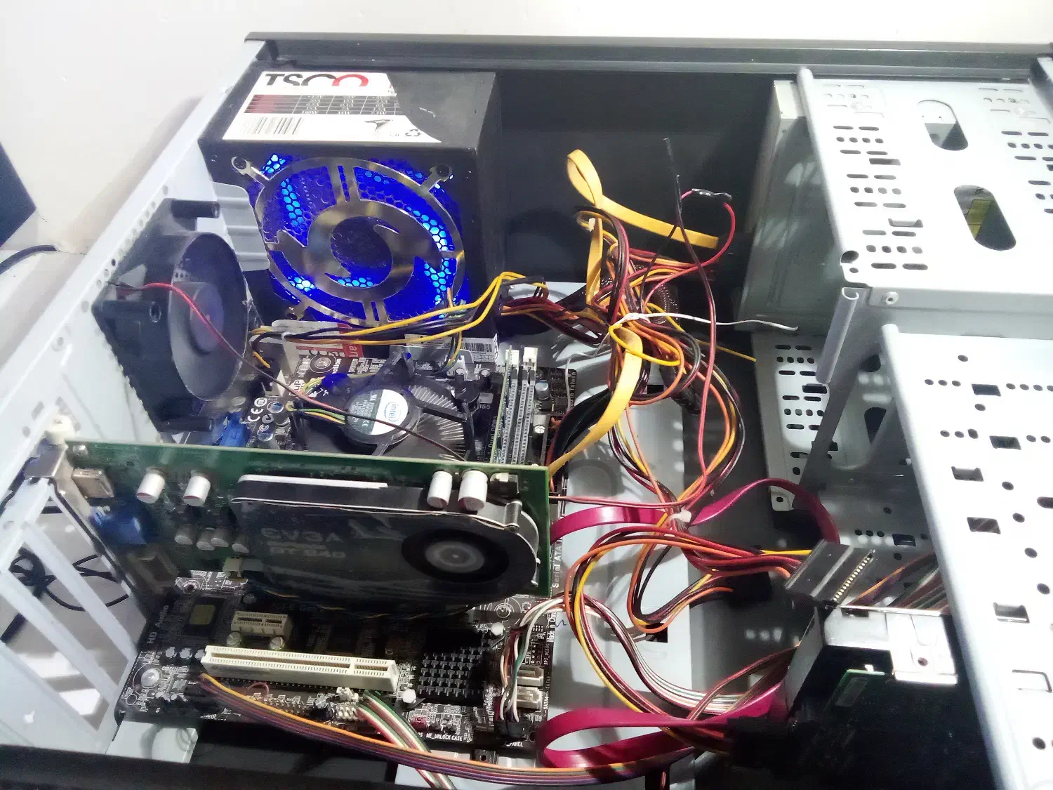 کیس کورای تری نسل دو 8 گیگ DDR3|رایانه رومیزی|زاهدان, |دیوار