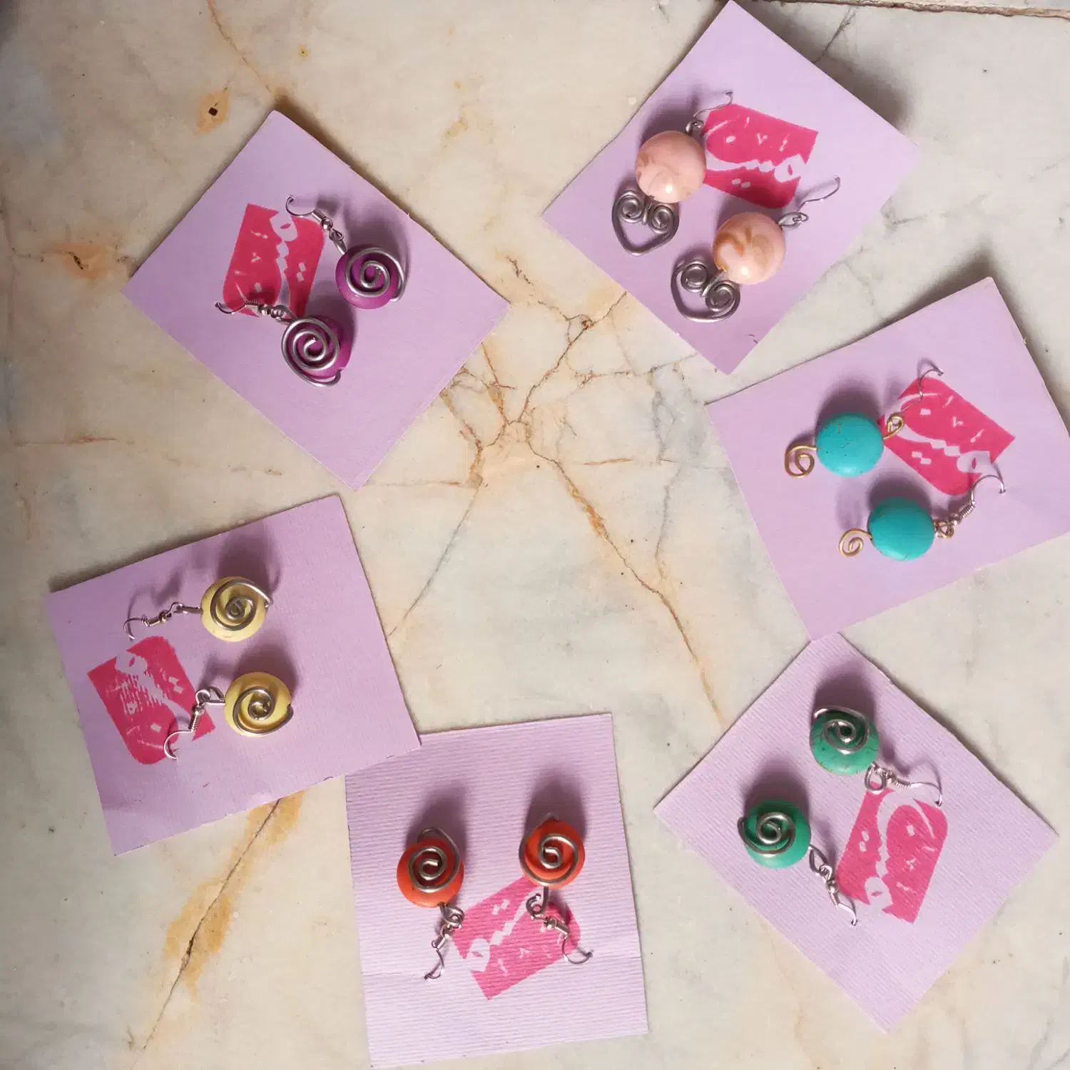 گوشوارههای سنگ فیروزه با رنگ های مختلف و زیبا|بدلیجات|اصفهان, جلالیه|دیوار