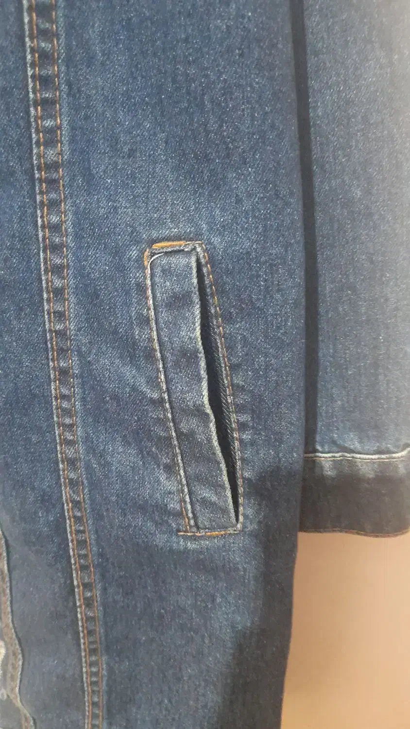 کت لی|لباس|زنجان, |دیوار