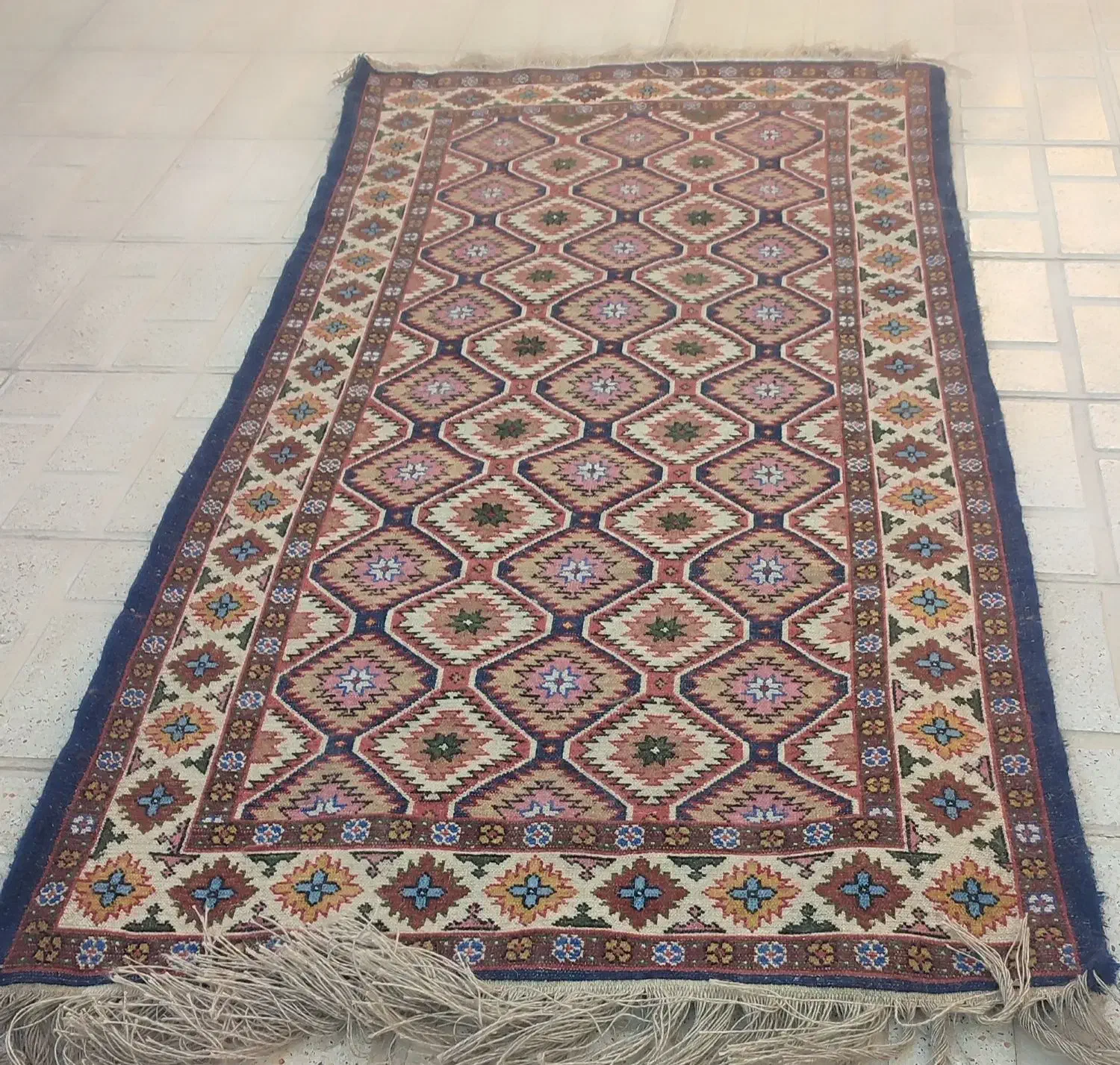 فرش یک در دو|فرش|اردبیل, |دیوار