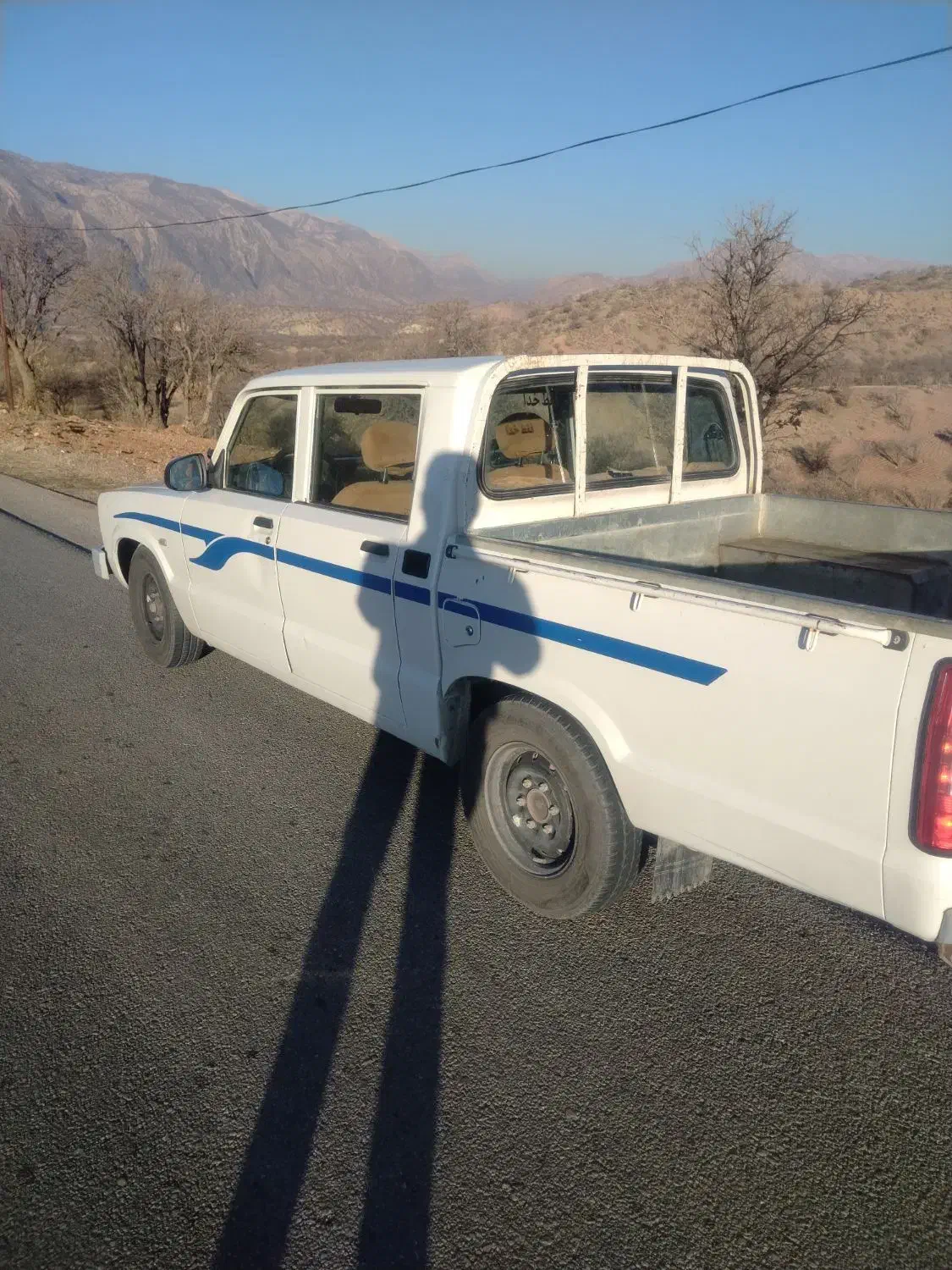 وانت کارا دوکابین مدل ۴۰۲|خودرو سواری و وانت|شیراز, حومه شیراز|دیوار