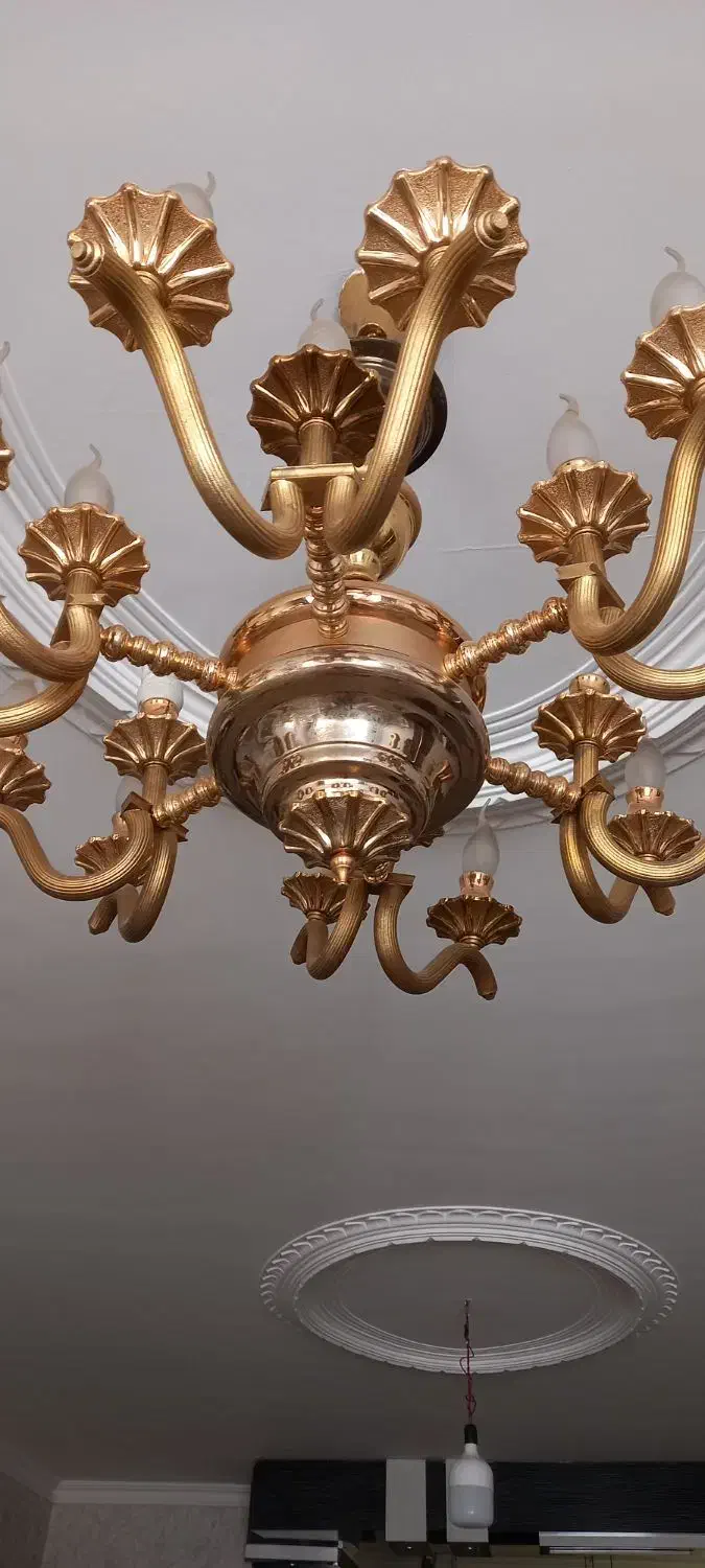 لوستر برنج|لوستر و چراغ آویز|اصفهان, ناصرخسرو|دیوار