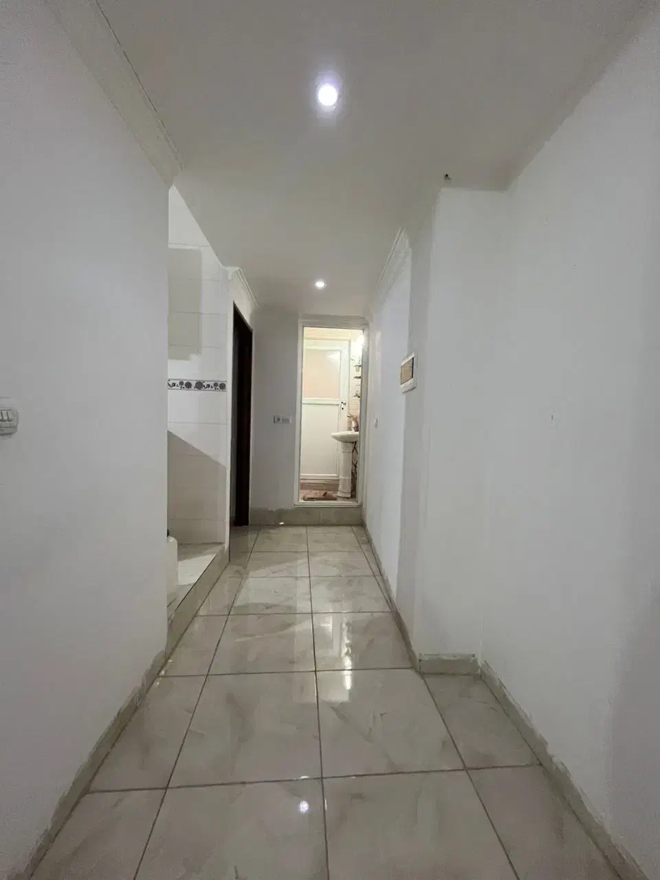 آپارتمان شادآباد خ عاشورا|اجارهٔ آپارتمان|ایلام, |دیوار