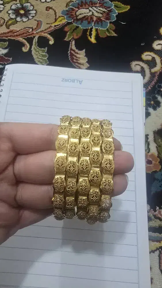 النگو سلطنتی شیک و نمادار|جواهرات|یاسوج, |دیوار