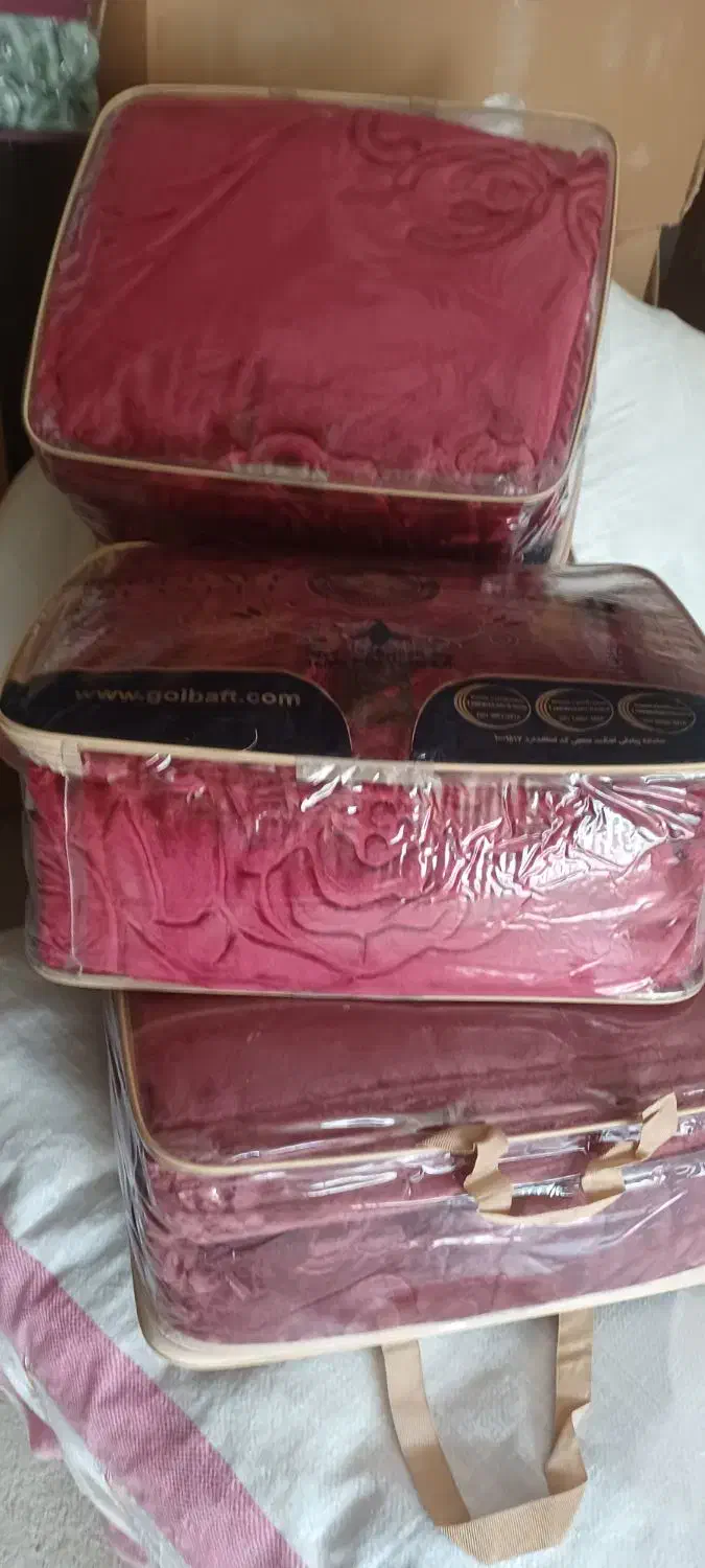 پتو گلبافت|رختخواب، بالش، پتو|خرمآباد, |دیوار