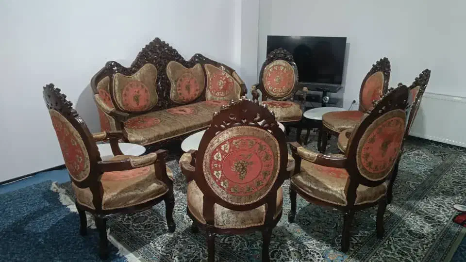 مبل سلطنتی|مبلمان خانگی و میز عسلی|هشتگرد, فاز ۷ مهستان|دیوار