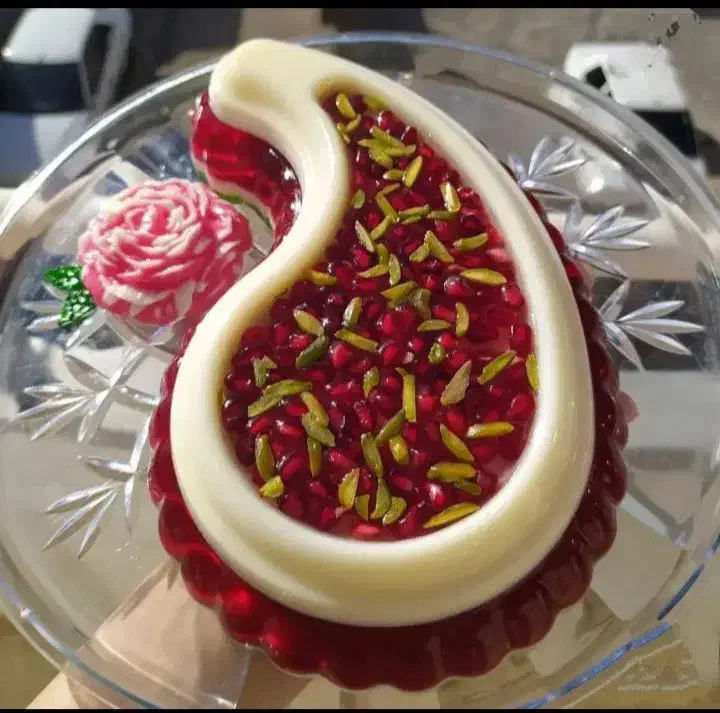 دسر و ژله تک نفره و قالبی برای یلدا ومهمانی|خوردنی و آشامیدنی|همدان, |دیوار