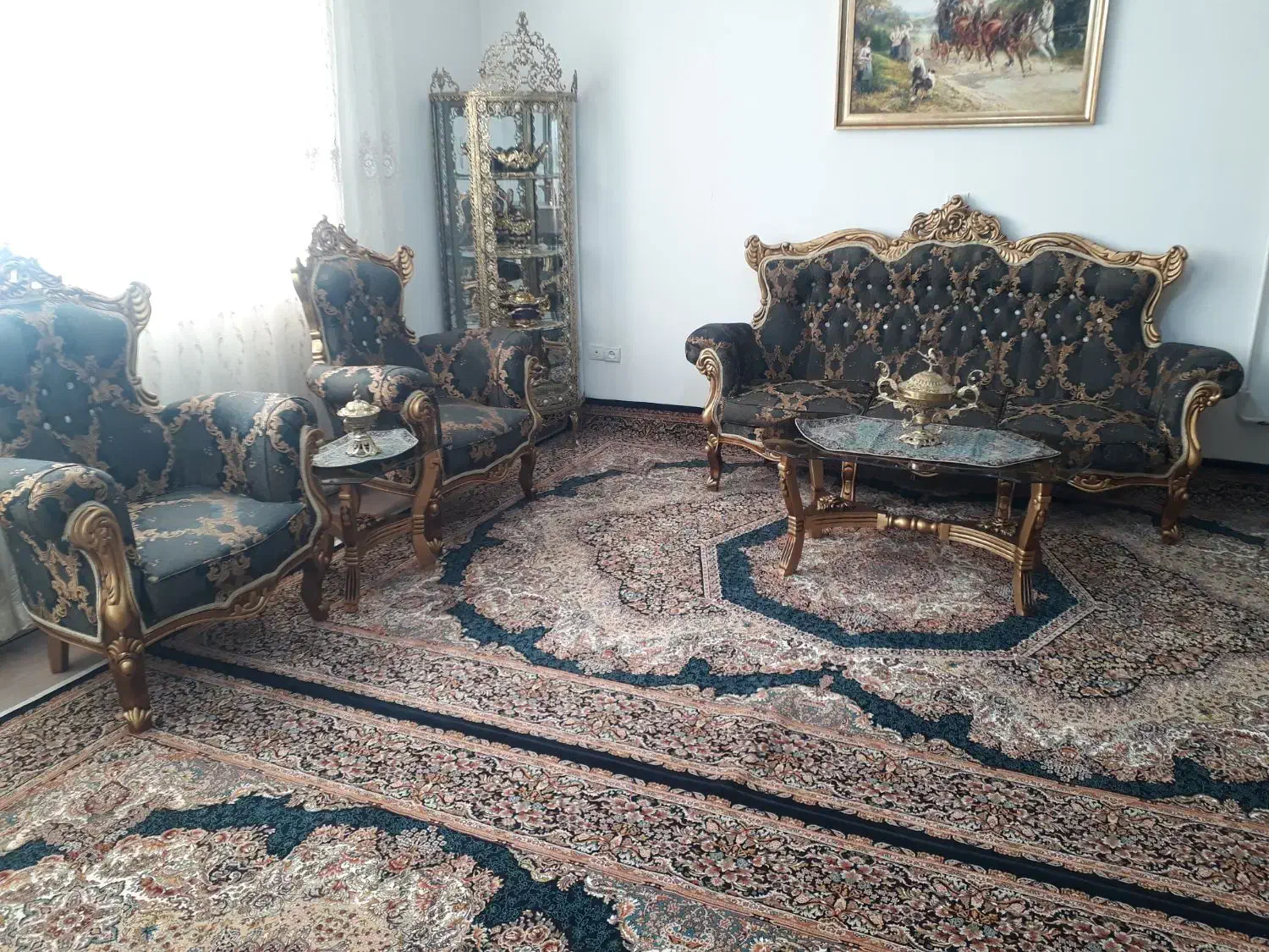 مبل هفت نفره همراه با عسلی در حد نو|مبلمان خانگی و میز عسلی|نهاوند, |دیوار