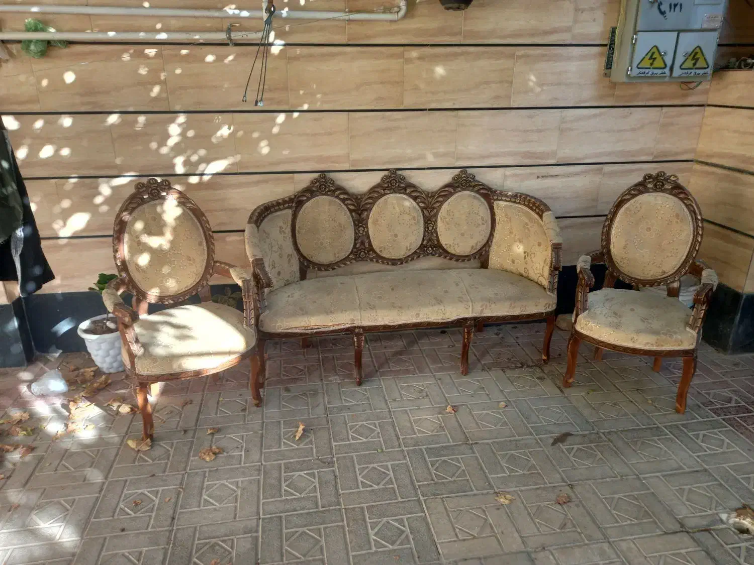 مبل|مبلمان خانگی و میز عسلی|تاکستان, |دیوار