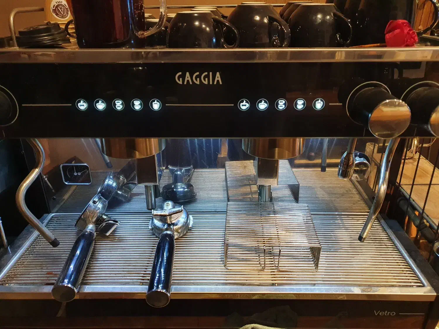 قهوه ساز صنعتی گاگیا لمسی و اسنک ساز صنعتی|سماور، چای‌ساز، قهوه‌ساز|یزد, |دیوار