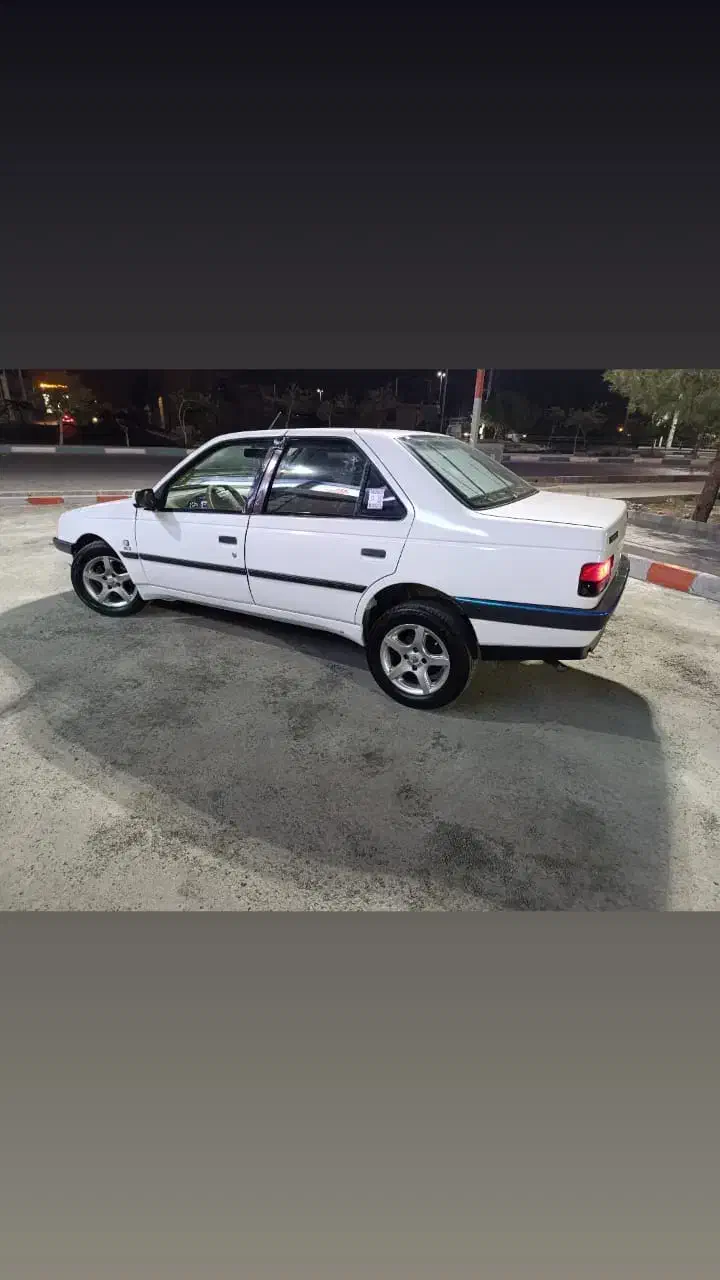 سلام پژو۴۰۵ سفید روغنی مدل ۸۹|خودرو سواری و وانت|زرندیه, |دیوار