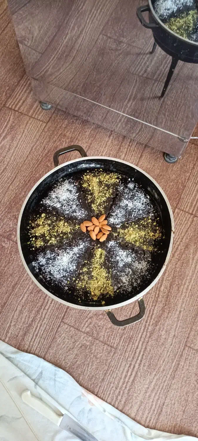 کیک خیس کافیشاپی سفارشی|خوردنی و آشامیدنی|یزدان شهر, |دیوار