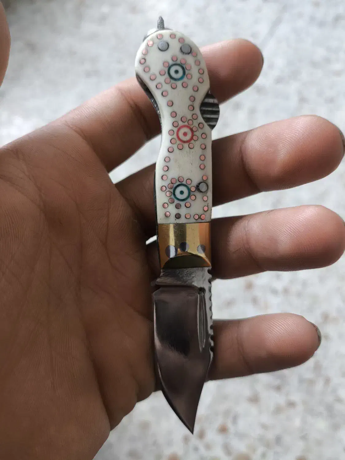 چاقوی بابا|کلکسیون اشیاء عتیقه|بناب, |دیوار