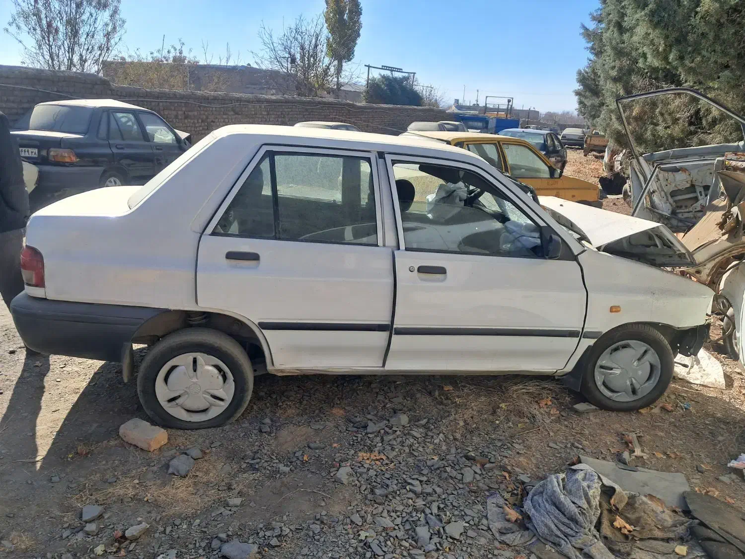 پراید مدل ۹۳ تصادفی|خودرو سواری و وانت|ملایر, |دیوار