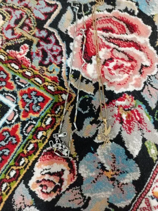 زنجیر رنگ ثابت|بدلیجات|کاشان, شهدا|دیوار