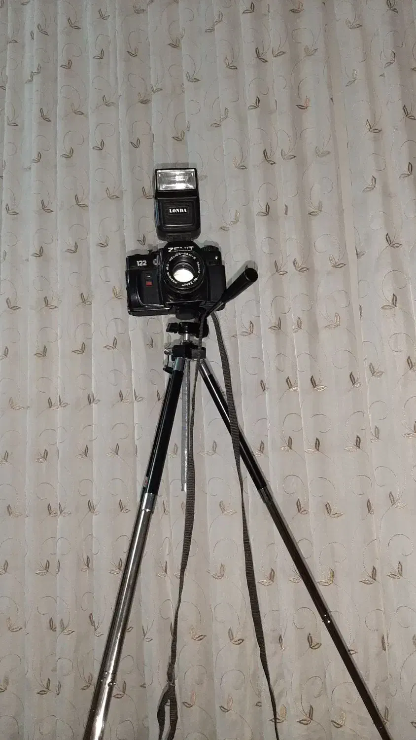 دوربین زنیت با پایه|دوربین عکاسی و فیلمبرداری|اصفهان, شمس آباد|دیوار