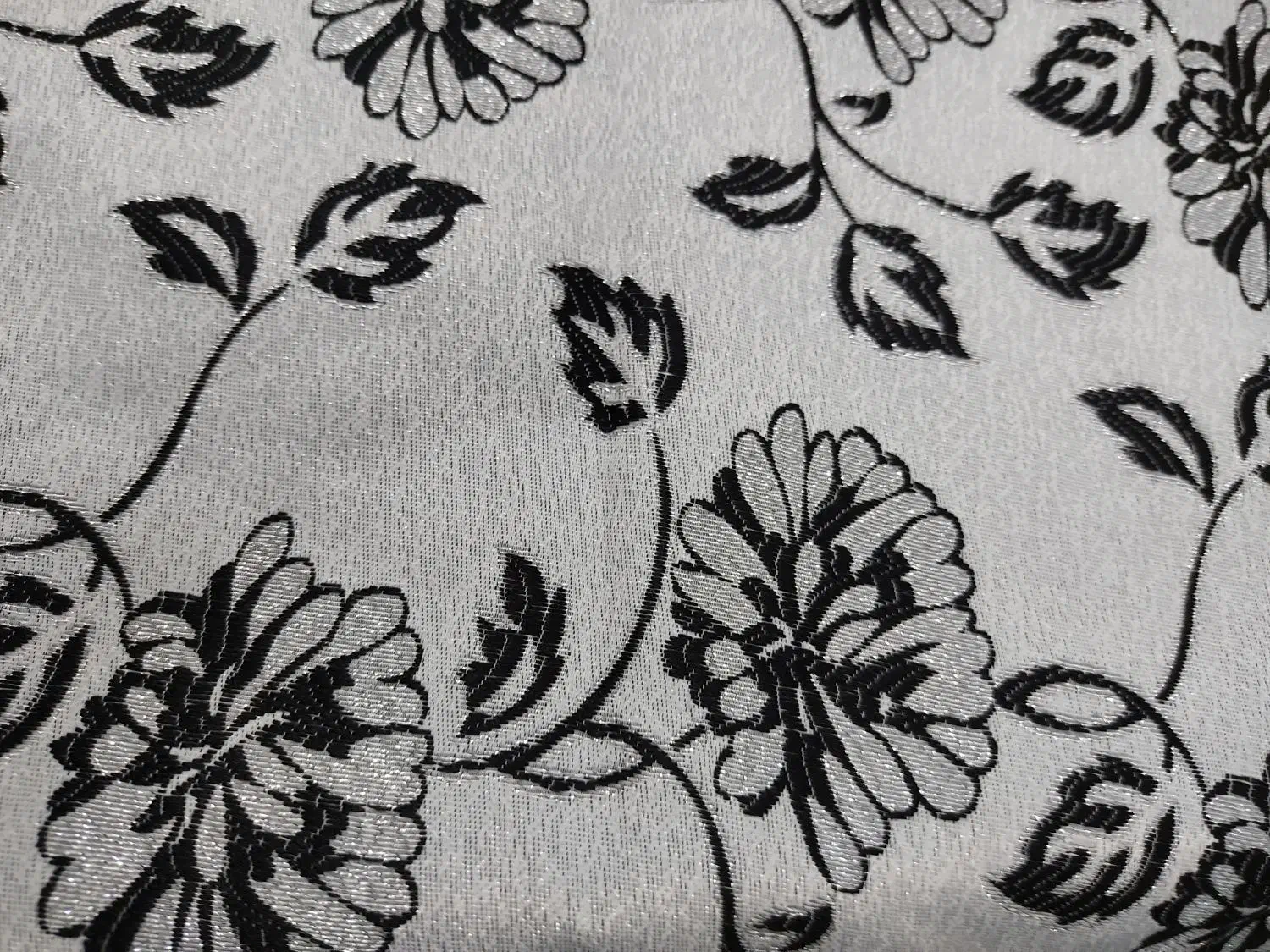 چندعددپارچه|رختخواب، بالش، پتو|خمینیشهر, |دیوار