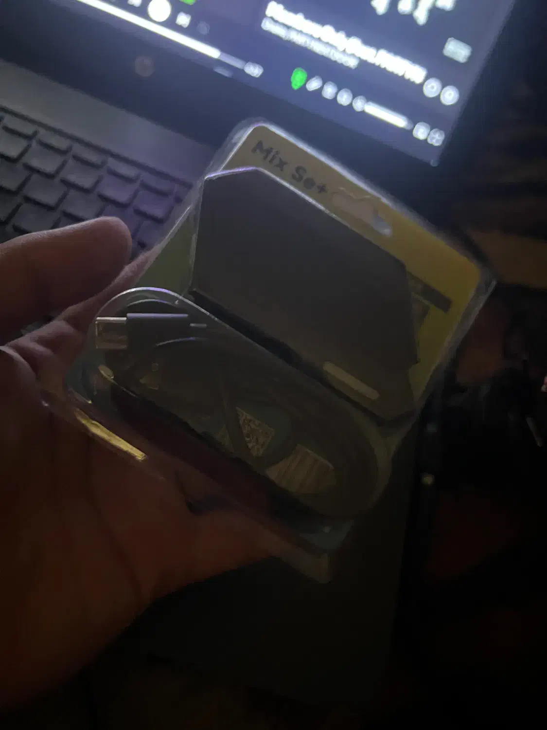 موس کیبورد (با دانگل بلوتوثی)|قطعات و لوازم جانبی رایانه|سنندج, |دیوار