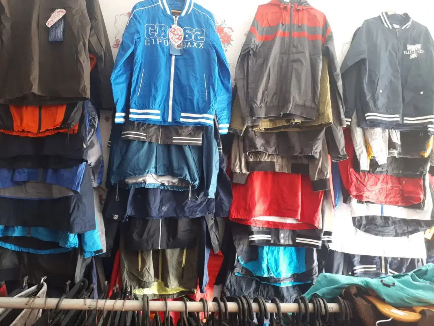 لباس های استوک زیبا|لباس|قروه, |دیوار