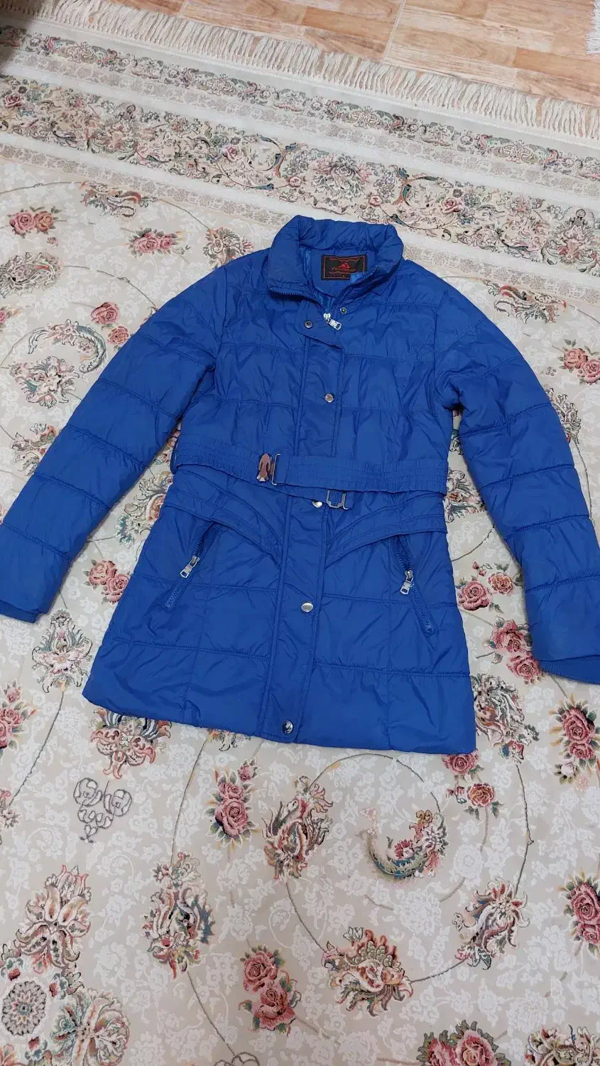 کاپشن خارجی|لباس|رشت, کوی جام جم|دیوار