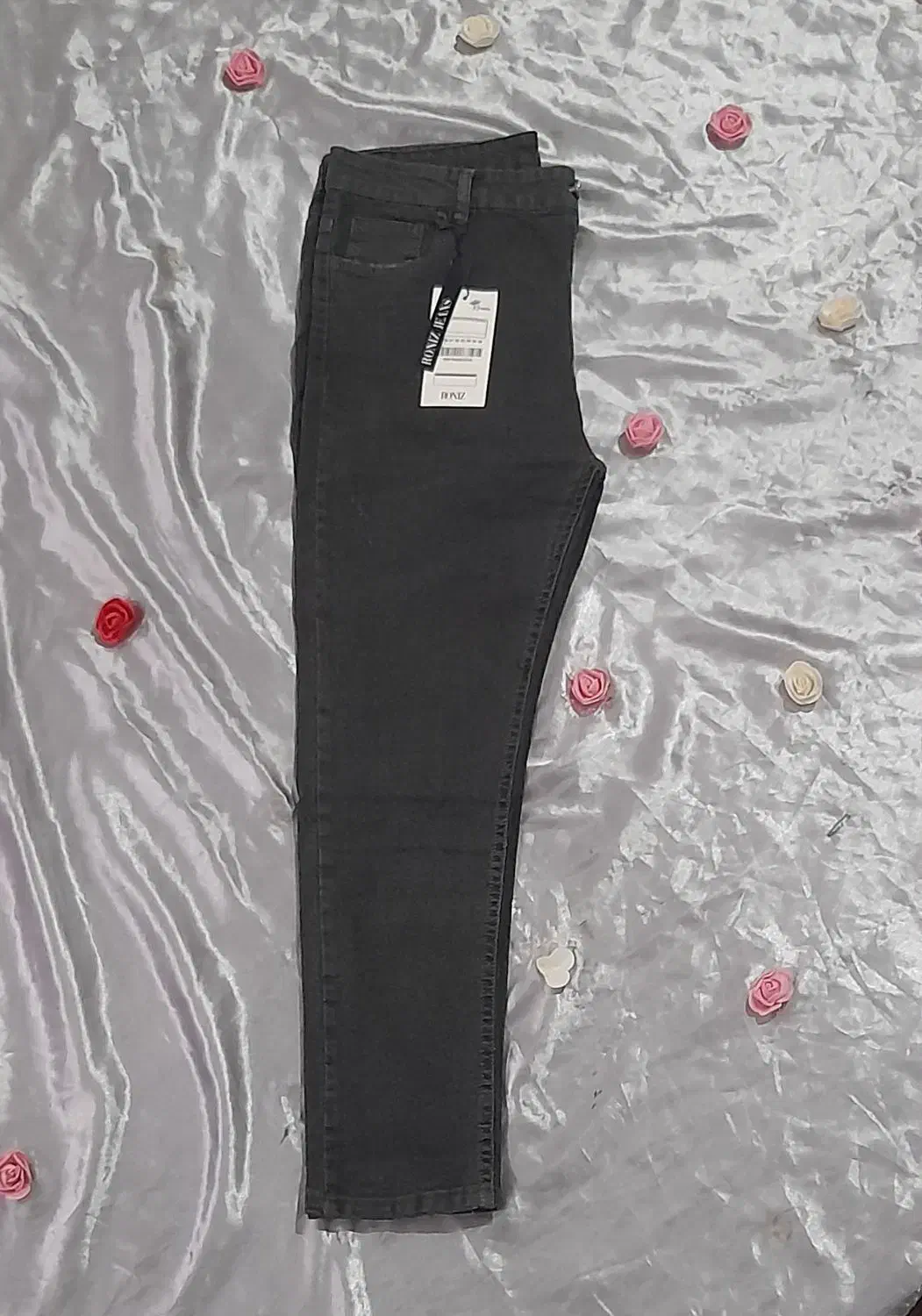 شلوار لی|لباس|زابل, |دیوار