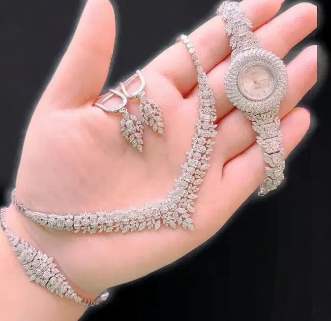 سرویس نقره ساعت نقره همراه با دستبند ست|بدلیجات|تبریز, |دیوار