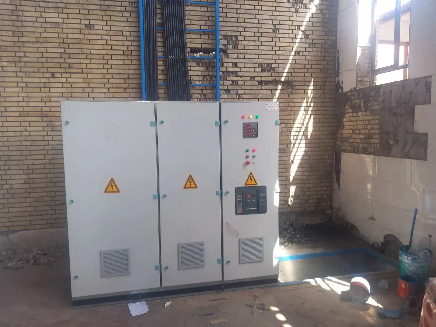 پیمانکار برق صنعتی|خدمات پیشه و مهارت|اردکان, |دیوار