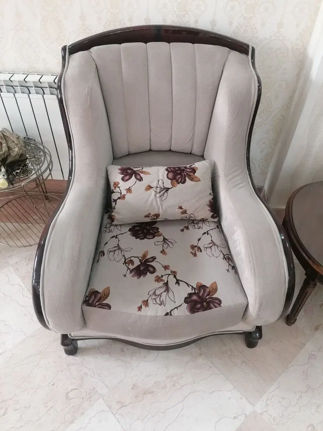 نیم ست ۵نفره با میزفروشی|مبلمان خانگی و میز عسلی|تهران, سازمان آب|دیوار