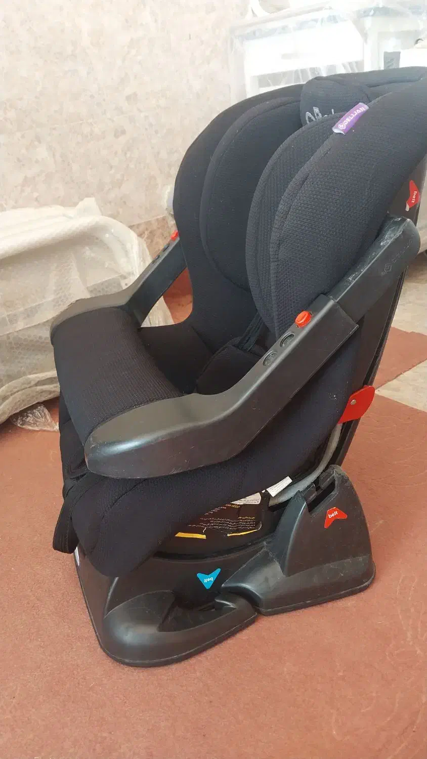 صندلی ماشین کودک|تخت و صندلی بچه|پیشوا, |دیوار