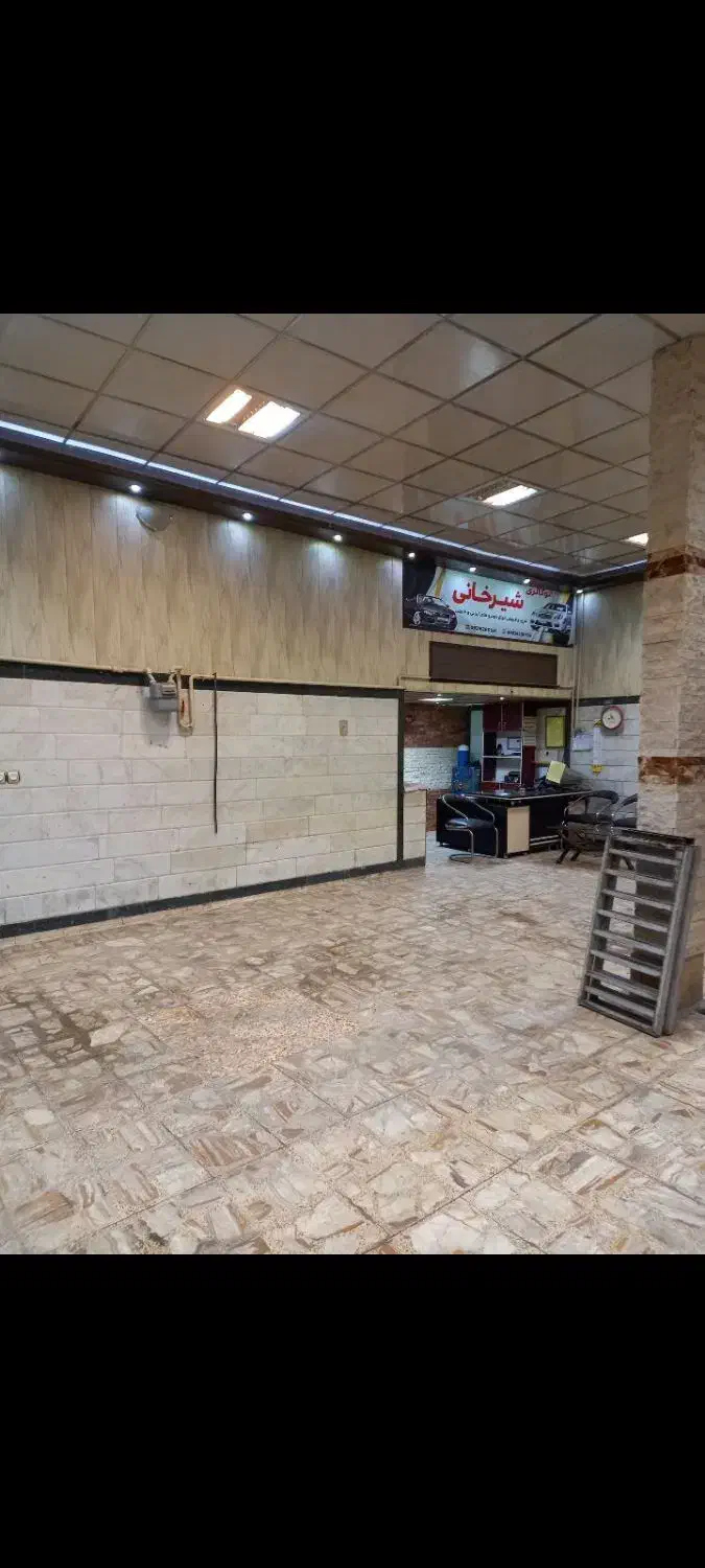 ملک تجاری و زیرزمین تجاری اجاره داده میشود|اجارهٔ مغازه و غرفه|قزوین, |دیوار