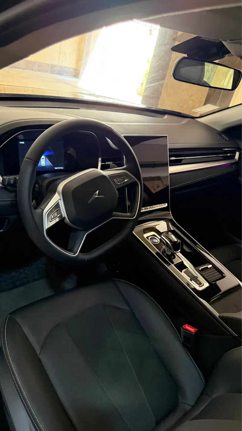 کی ام سی j7 مدل ۱۴۰۴ درحد صفر|خودرو سواری و وانت|تهران, شهید رجایی|دیوار