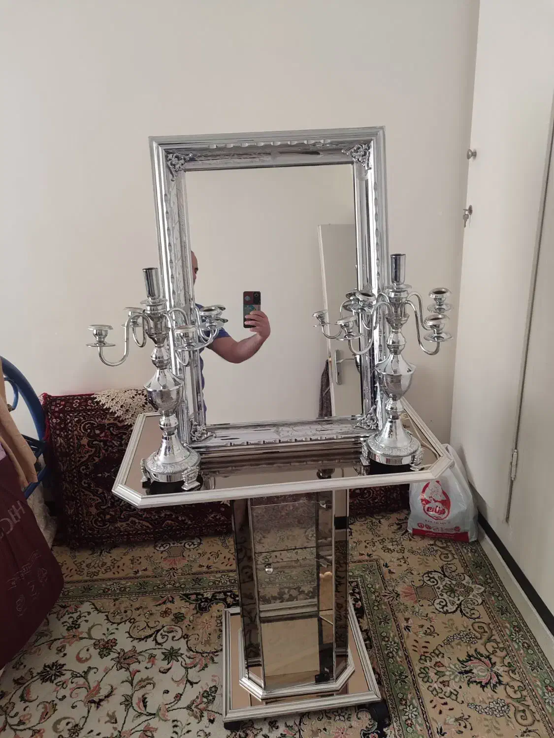 آینه و شمعدان برنجی پایه آینه|کلکسیون اشیاء عتیقه|تهران, جوادیه تهرانپارس|دیوار