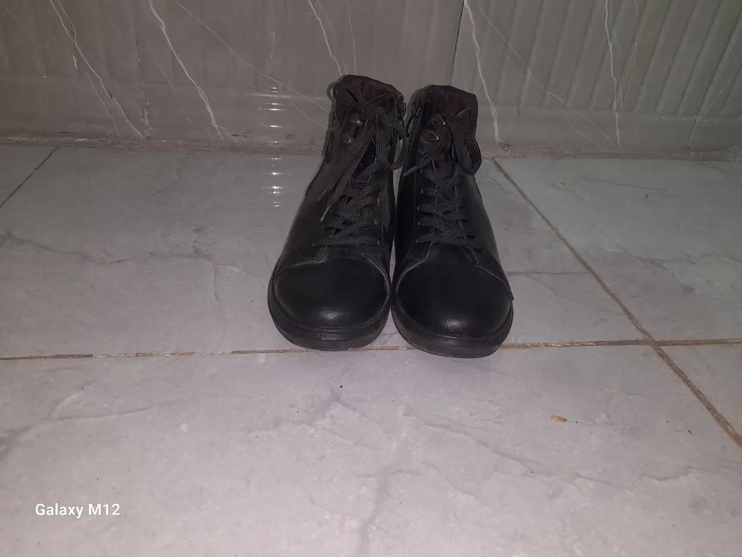 کفش نیم بوت|کیف، کفش، کمربند|طرقبه, |دیوار