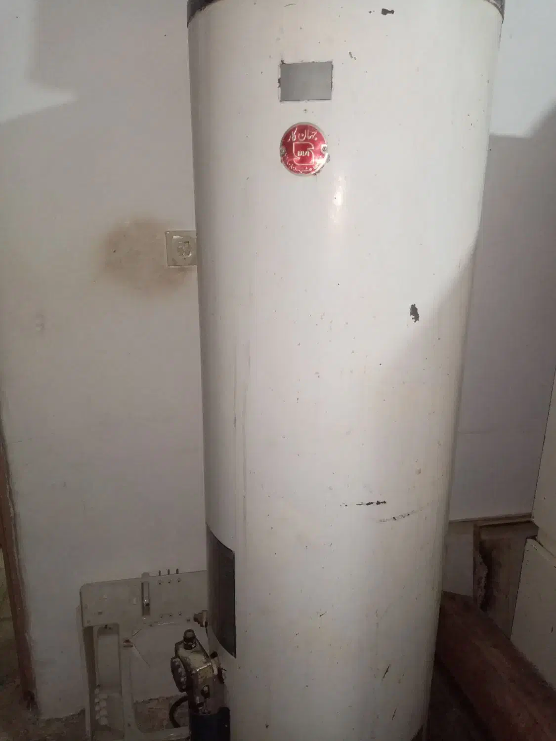 آبگرمکن ایستاده ورق ضخیم|آبگرمکن، پکیج، شوفاژ|مشهد, امیر|دیوار