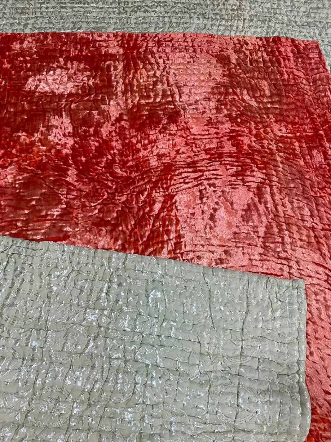 لحاف کرسی|رختخواب، بالش، پتو|فولادشهر, B1|دیوار