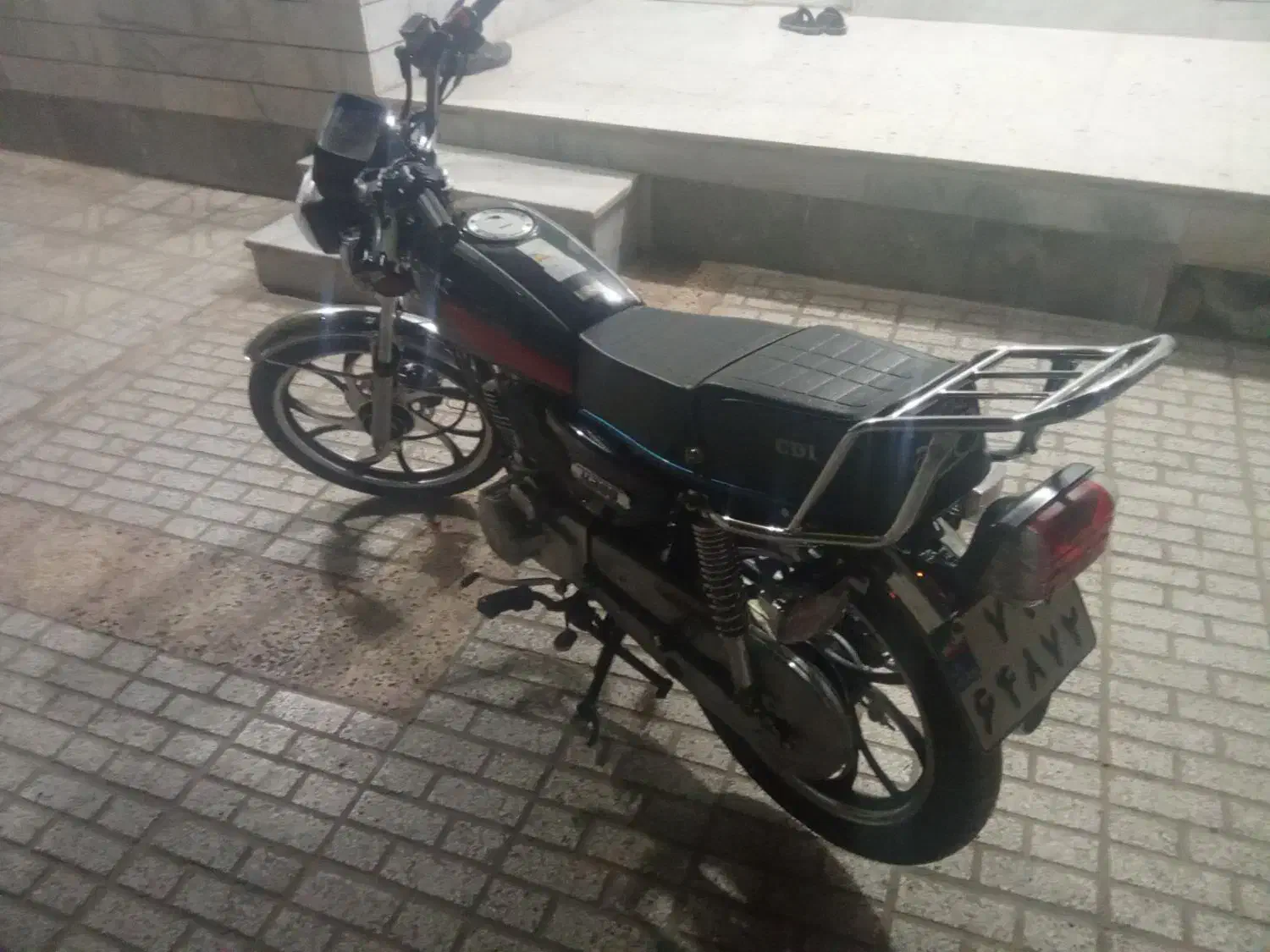 هوندا پیشتاز 200|موتورسیکلت|قائن, |دیوار