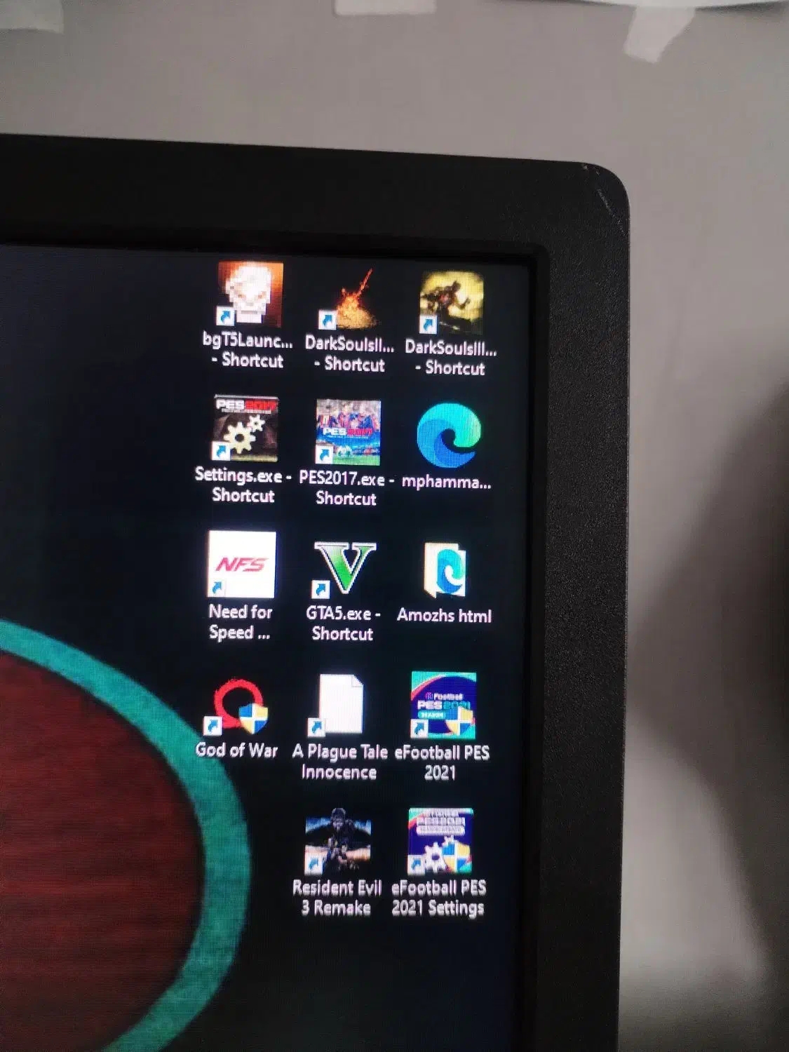 مینی کیس گیمینگ به همراه مانیتور 24 اینچ ips|رایانه رومیزی|قروه, |دیوار