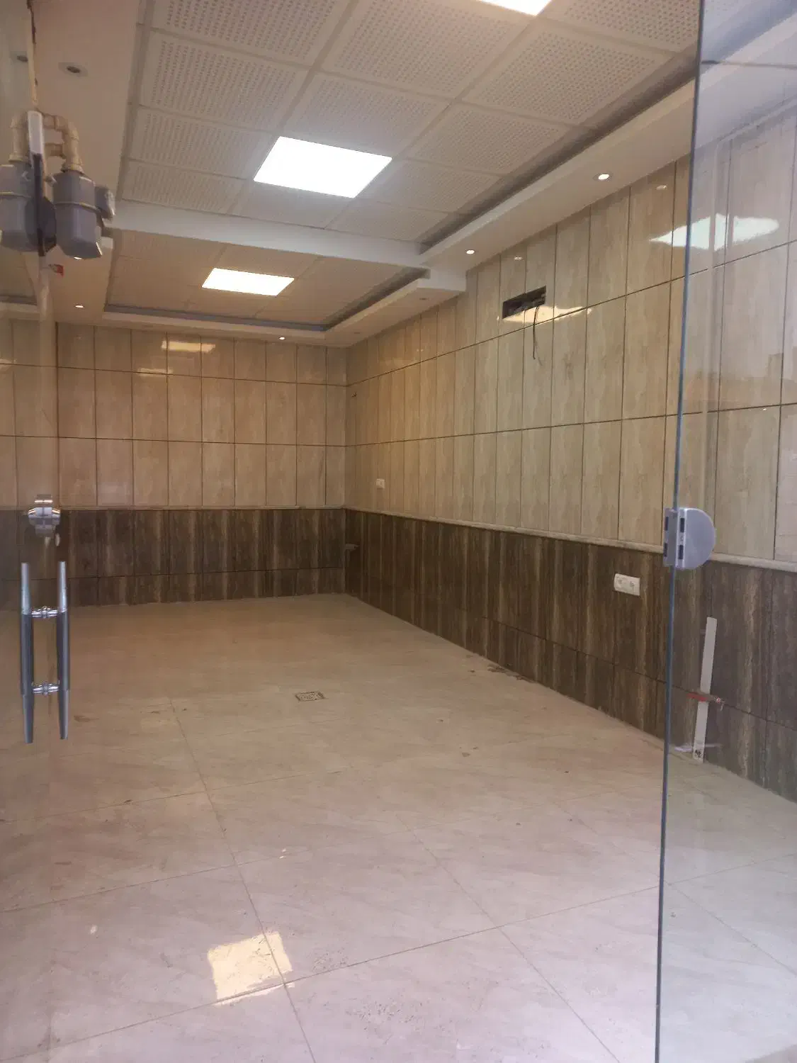 فروش مغازه ۱۹ متری در میدان دانشگاه|فروش مغازه و غرفه|لاهیجان, کوی استادان|دیوار