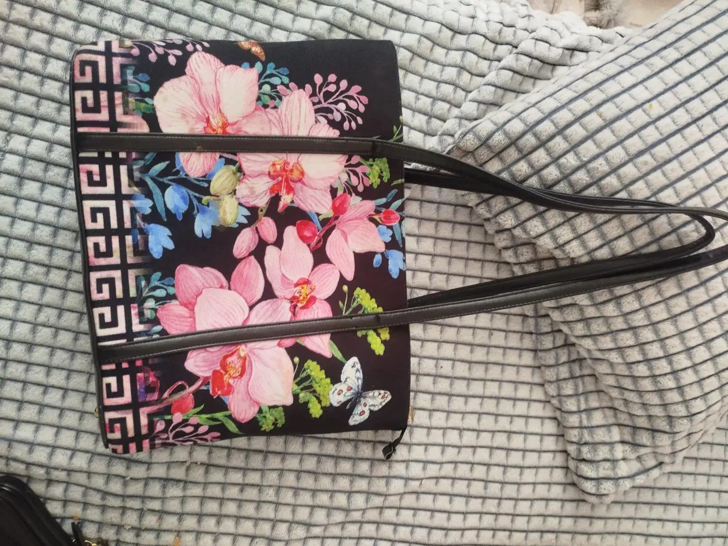 کیف نو|کیف، کفش، کمربند|دهلران, |دیوار