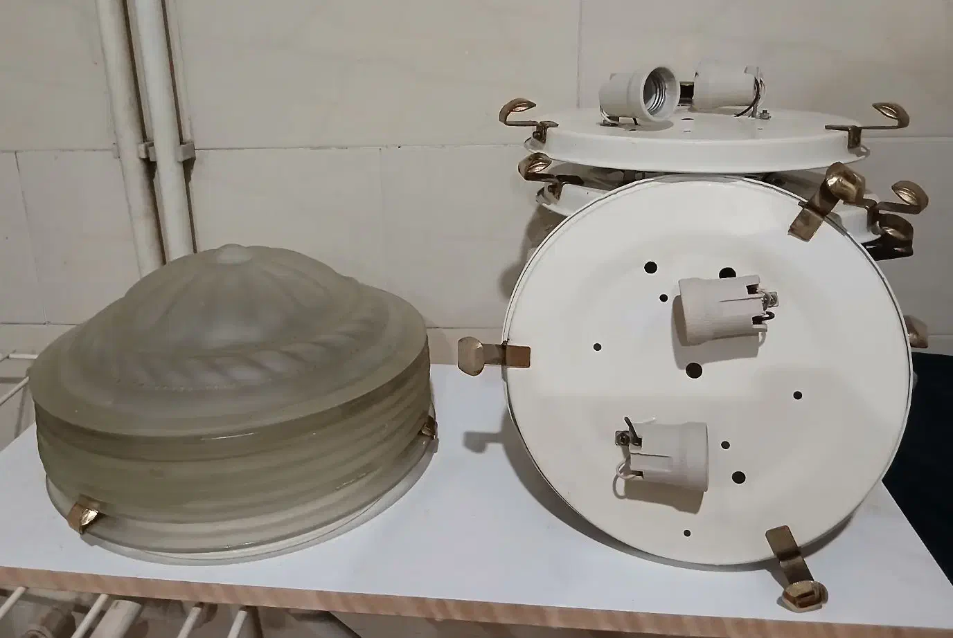 حراج لامپ مهتابی لامپ سقفی واویز|لامپ و چراغ|قم, آزادگان|دیوار