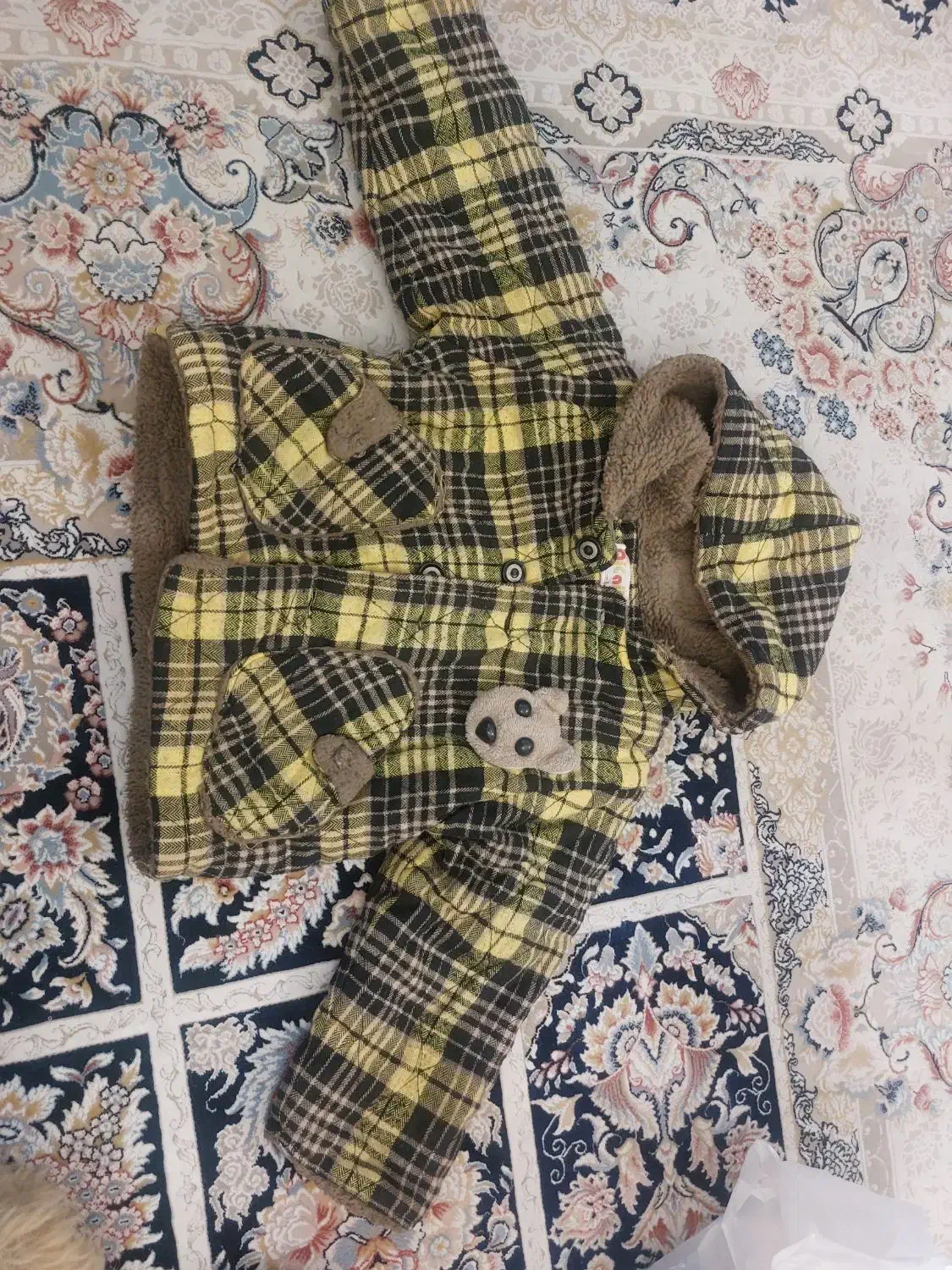 لباسهای بچه گانه خارجی، شیک و در حد نو|کفش و لباس بچه|تهران, خواجه نظام الملک|دیوار