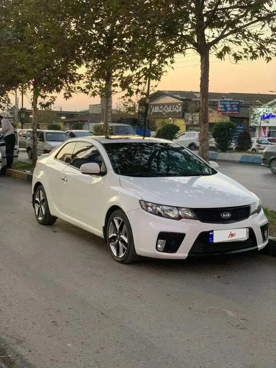 سراتو کوپه ۲۰۱۰|خودرو سواری و وانت|گلوگاه بابل (گلیا), |دیوار