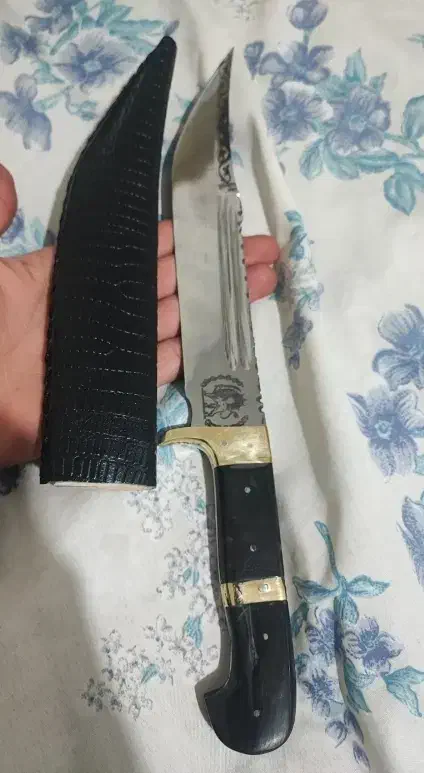 چاقو|کلکسیون اشیاء عتیقه|زنجان, |دیوار