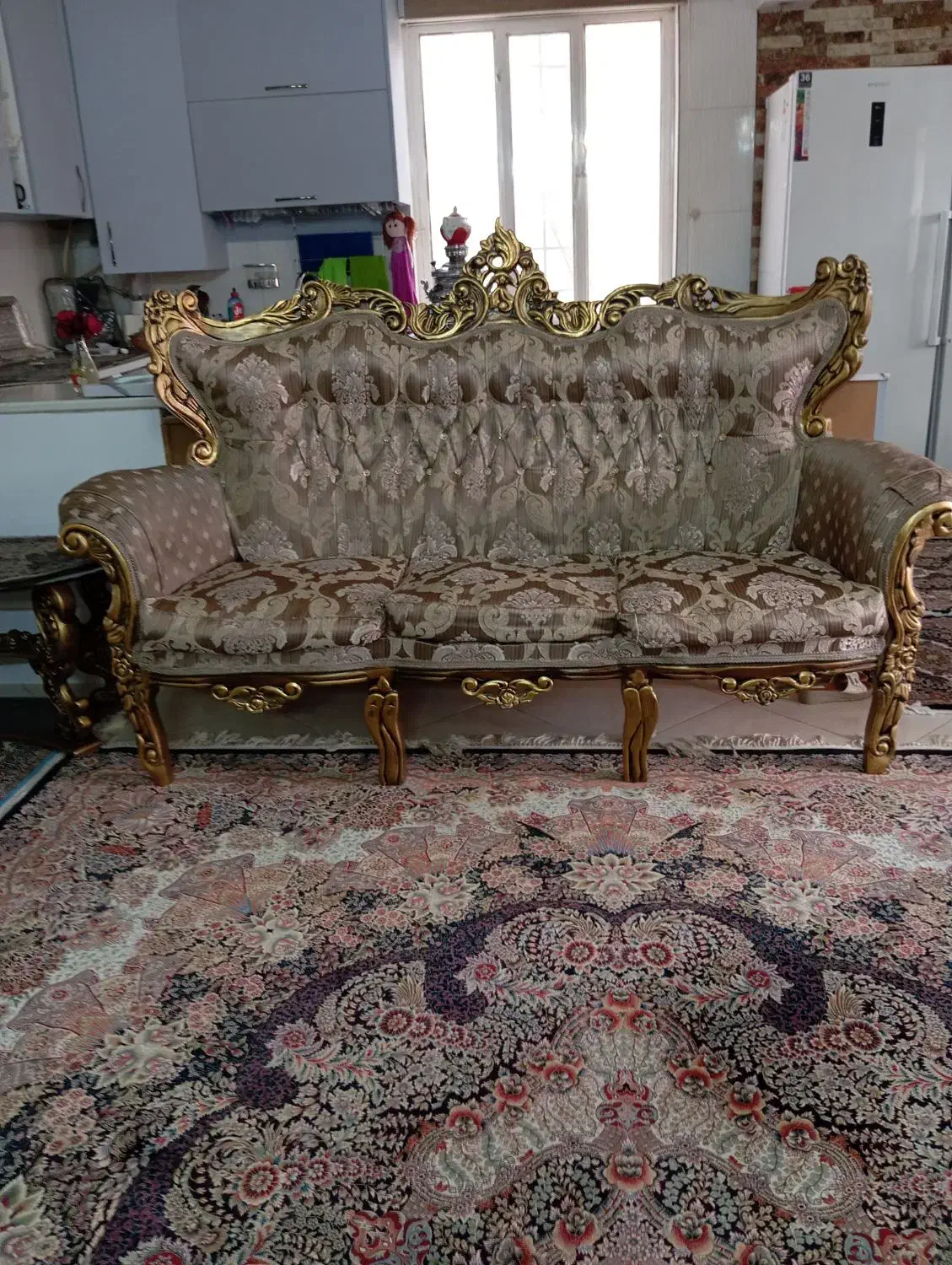 سرویس مبل ۹ نفره|مبلمان خانگی و میز عسلی|هشتگرد, هشتگرد قدیم|دیوار