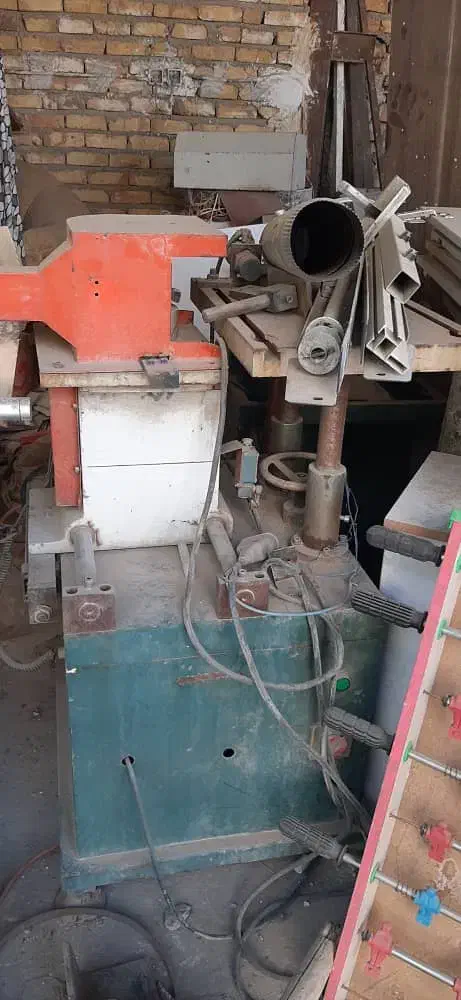 دستگاه‌های پی وی سی|ماشین‌آلات صنعتی|چهارباغ, |دیوار