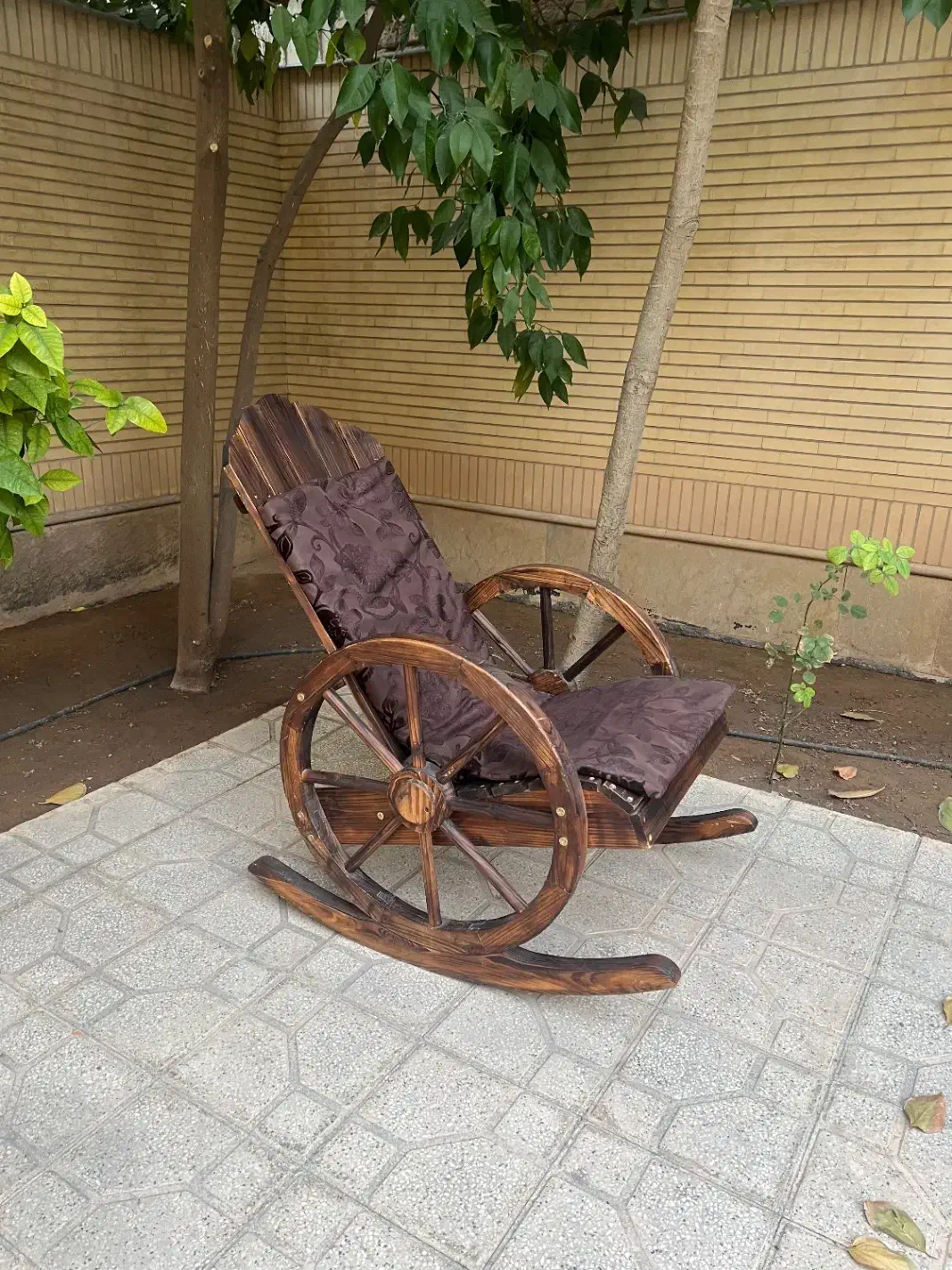 صندلی راک|صندلی و نیمکت|شیراز, تاچارا|دیوار