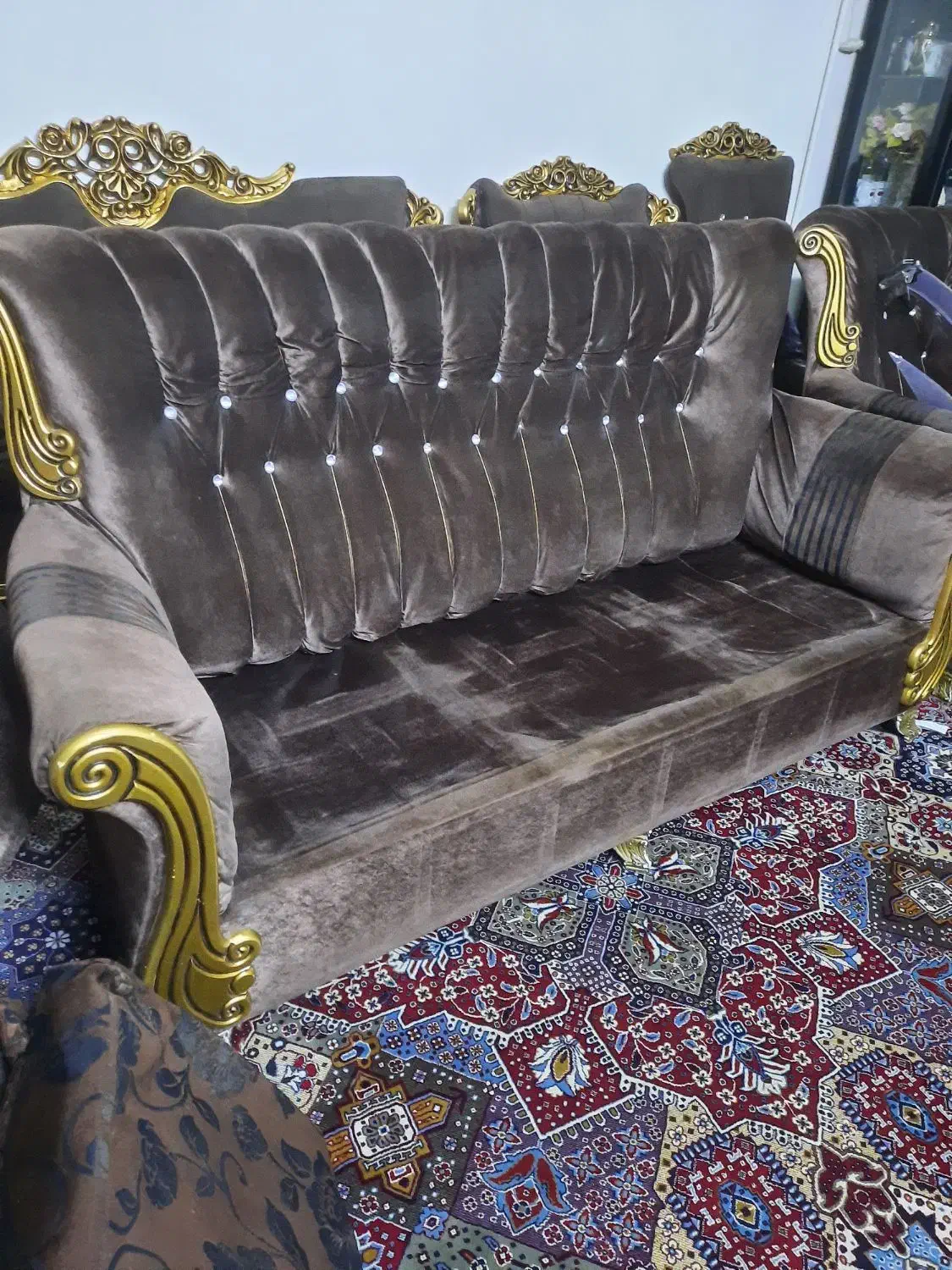 مبل ۵ نفره|مبلمان خانگی و میز عسلی|تهران, شهید اسدی|دیوار