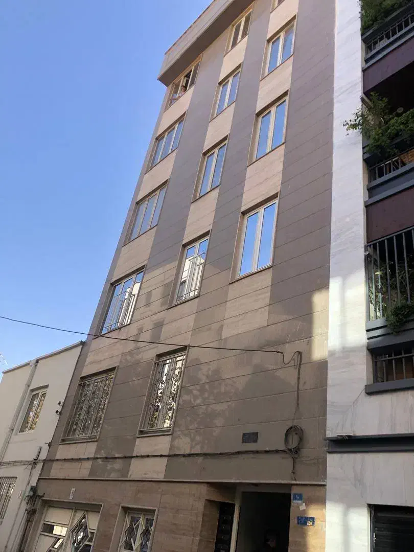 آپارتمان ۷۲ متری ۲ خواب