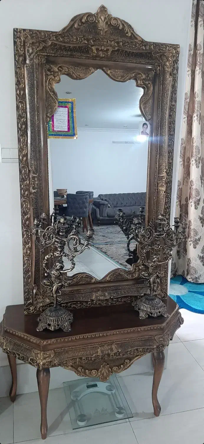 آینه و کنسول در حد نو|بوفه، ویترین، کنسول|بابل, |دیوار